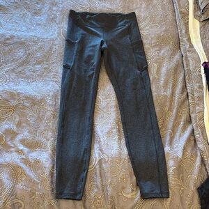 Lululemon Heathered Gray High-Waisted Leggings size 6!